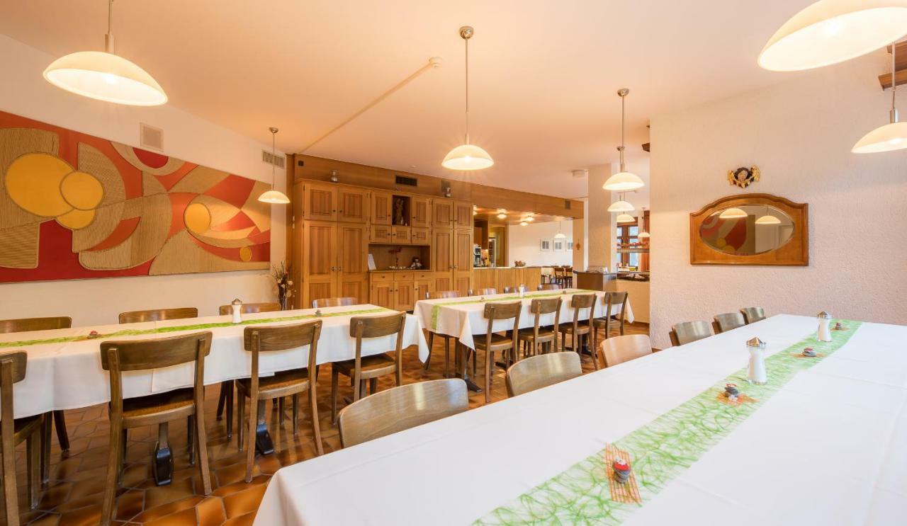Gaestehaus St. Ursula Бриг Экстерьер фото