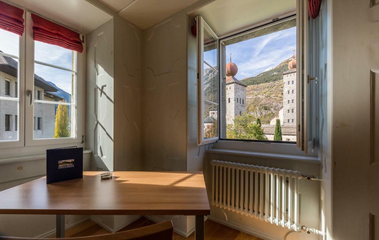 Gaestehaus St. Ursula Бриг Экстерьер фото