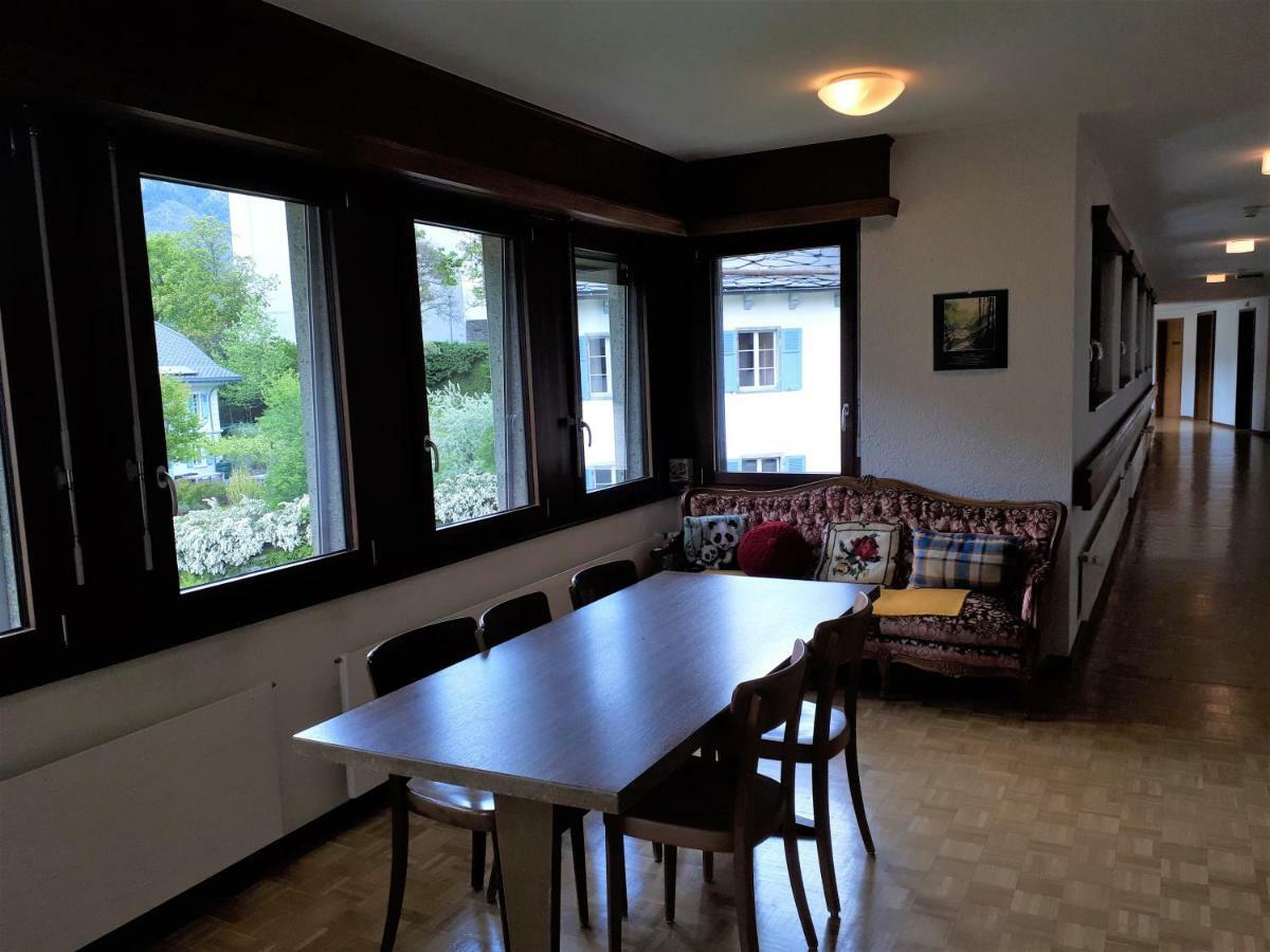 Gaestehaus St. Ursula Бриг Экстерьер фото