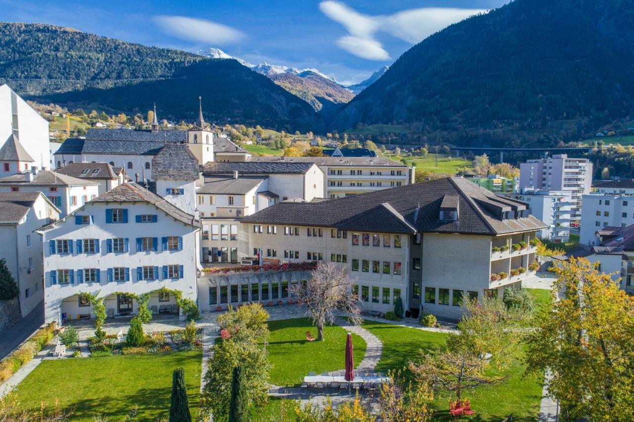 Gaestehaus St. Ursula Бриг Экстерьер фото