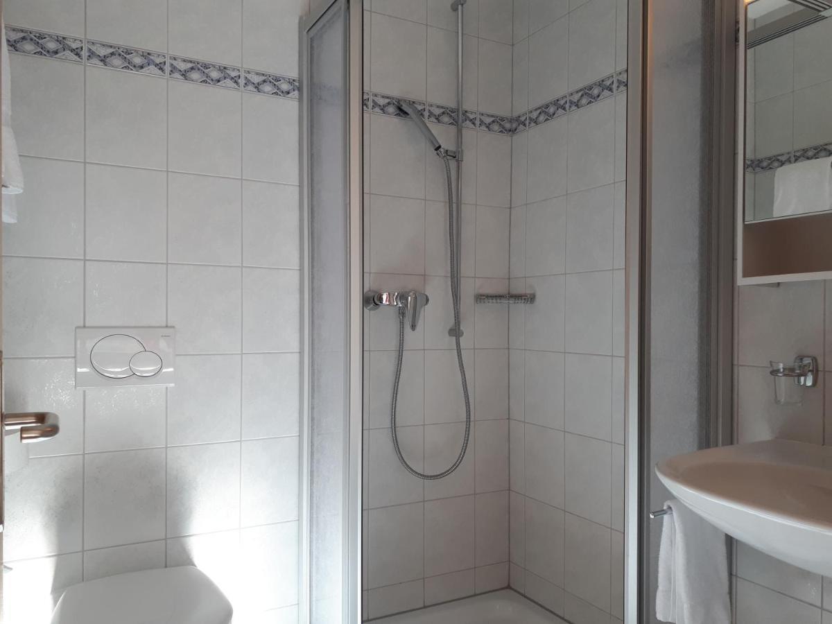 Gaestehaus St. Ursula Бриг Экстерьер фото